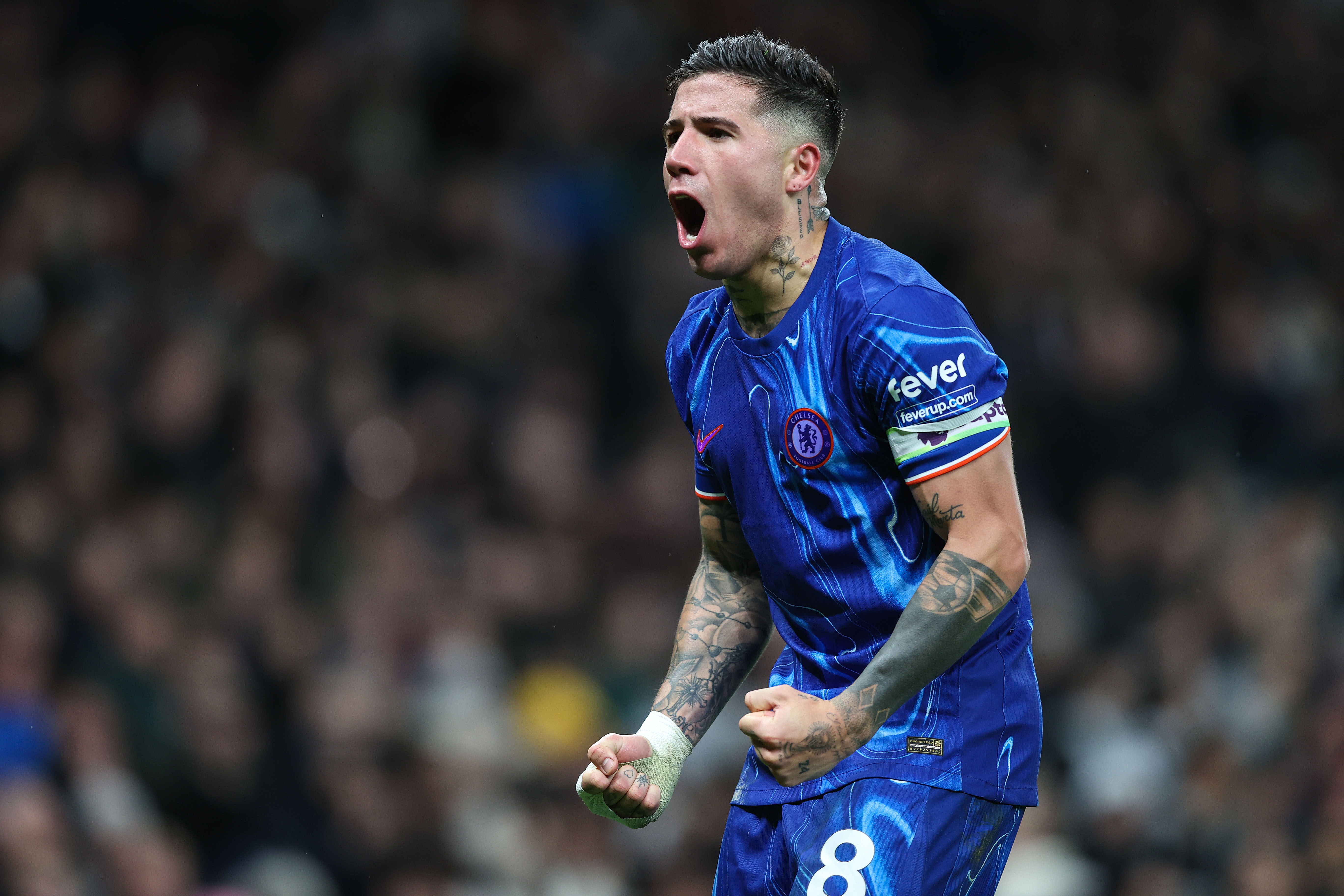 转折点马德里竞技迎来里程碑；CBA常规赛加时末段攻防权衡；更衣室稳定；阵容厚度经受考验的简单介绍